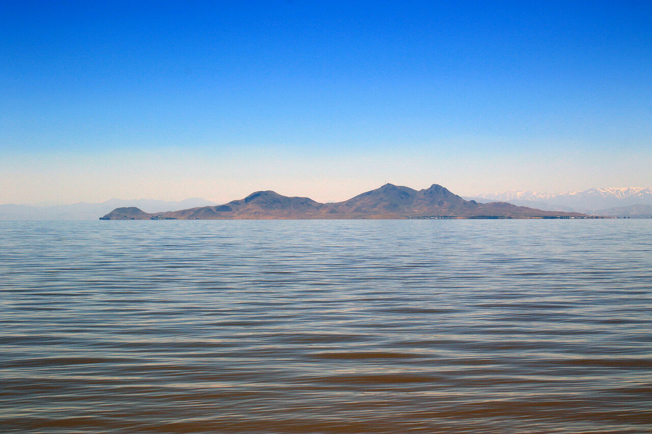 انتقال سالانه ۱۸۰ میلیون مترمکعب آب از رود بادین‌آباد به سد کانی سیب