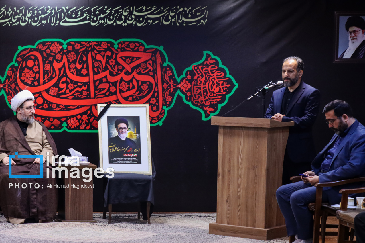 دیدار جمعی از فعالان رسانهای با امام جمعه تبریز