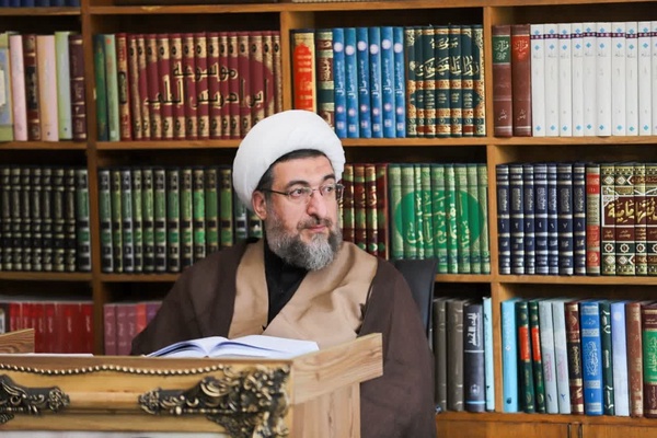 انذار مطالبهگرانه امام جمعه تبریز به بازیگران پروسه انتخاب استاندار