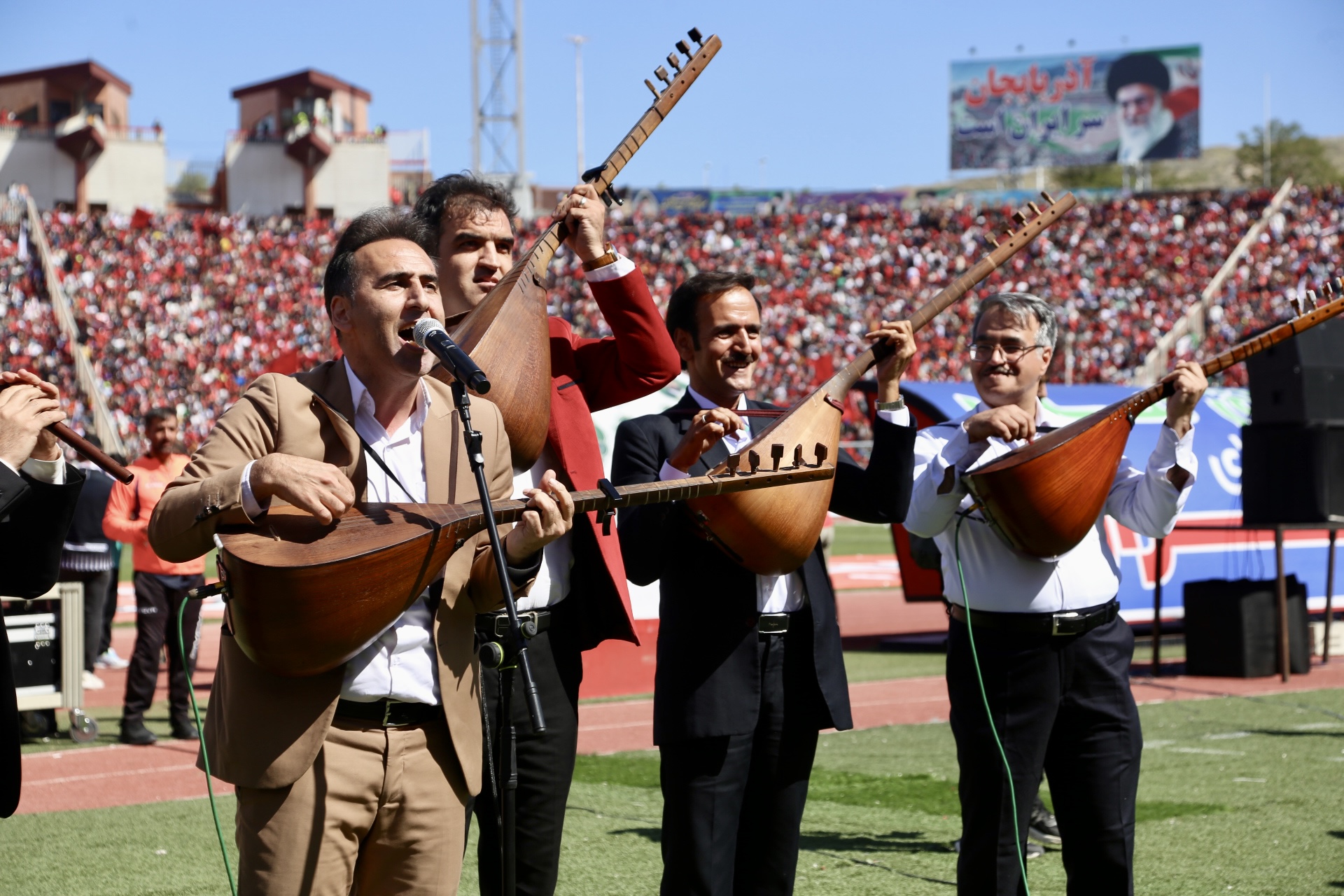 IMG 1090 - جشن قهرمانی تراکتور در تبریز