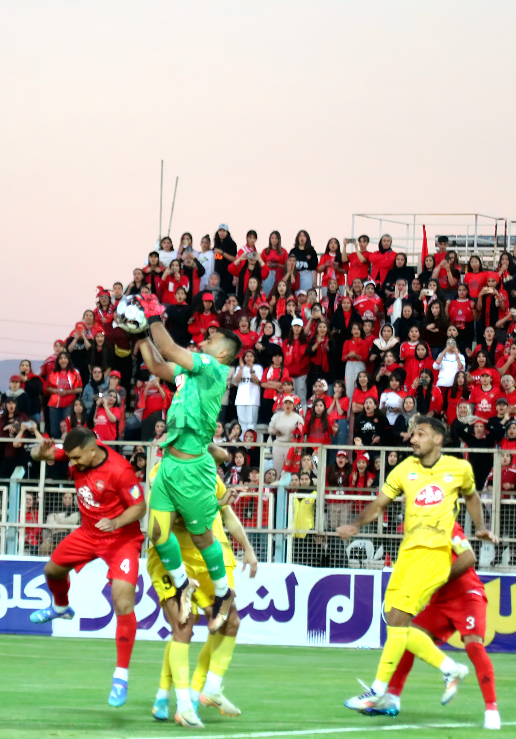 Lumii ۲۰۲۵۰۹۲۵ ۲۱۳۷۲۲۷۷۶ scaled - گزارش تصویری تراکتور فجر شهید سپاسی